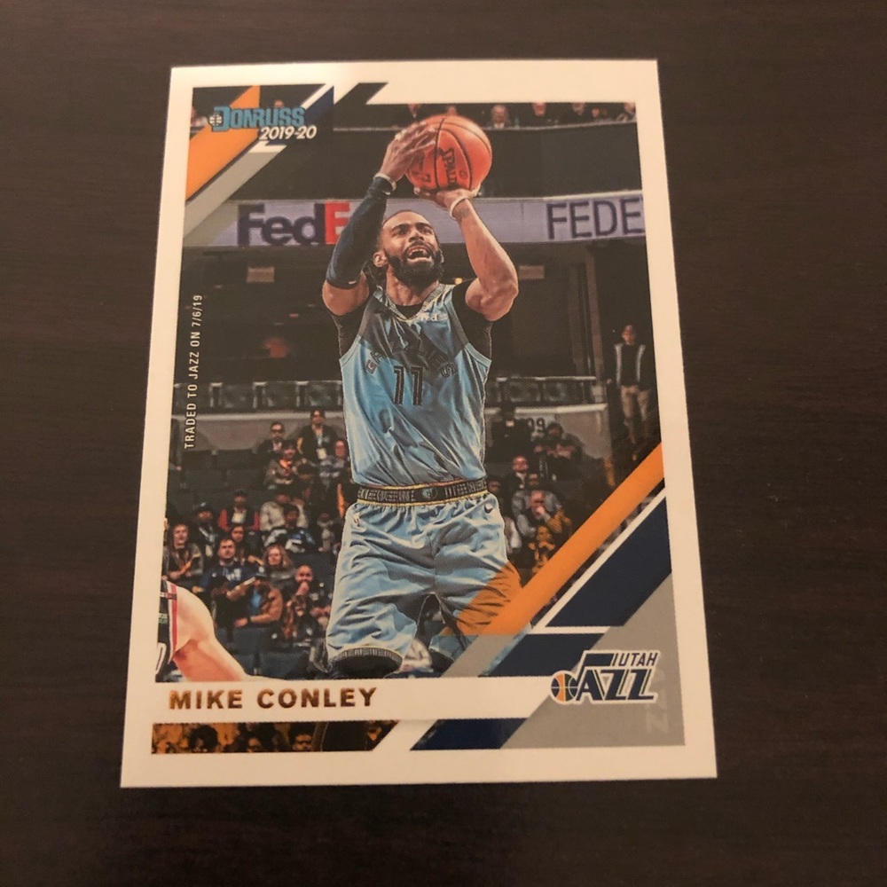 2019 Panini Donruss Mike Conley Card